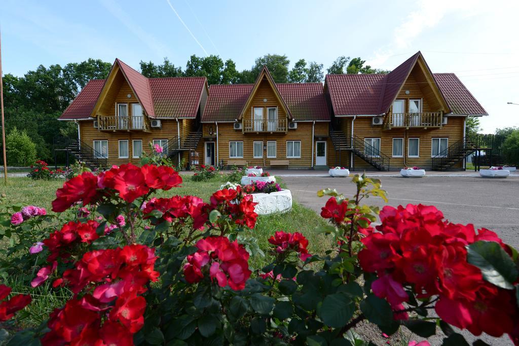 Edem Hotel Chubynske Zewnętrze zdjęcie